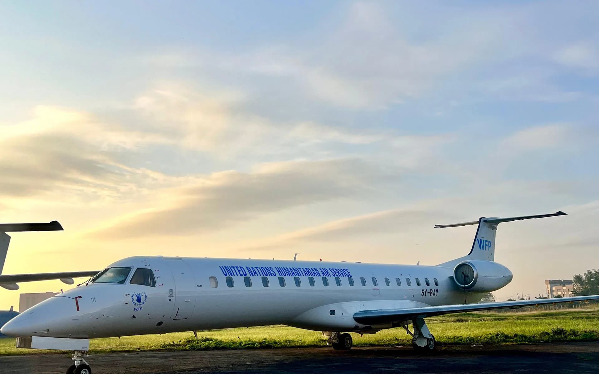 ALS Embraer ERJ-145 in UN Humanitarian Air Service titles